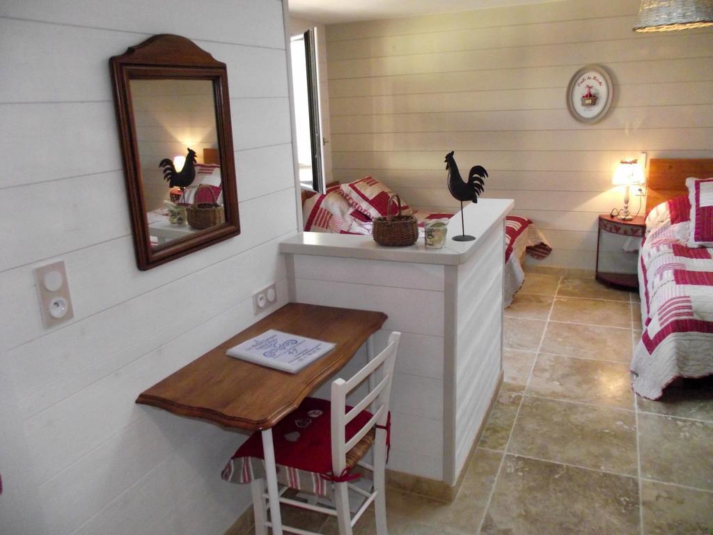 Les Belles Epoques B&B - Proche Puy Du Fou Saint-Germain-sur-Moine Room photo